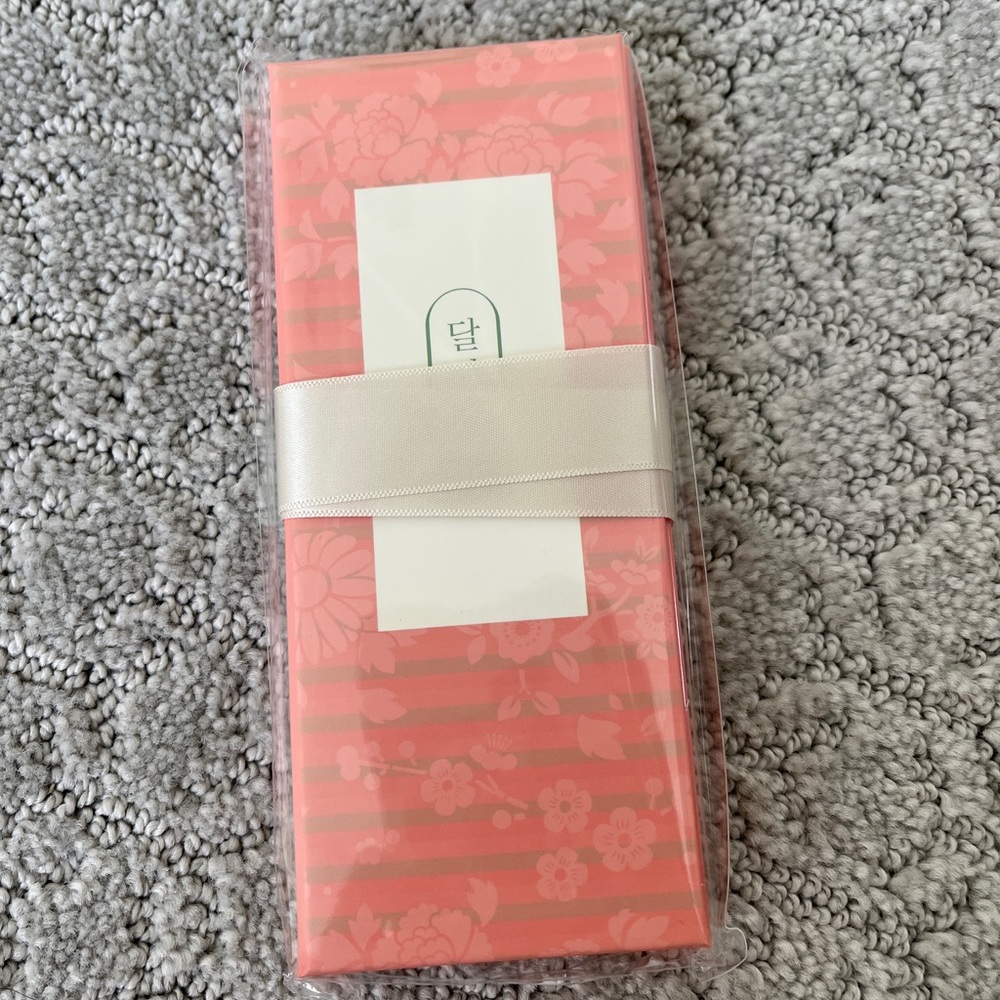 [BTS official merch] dalmajoong mini folding photo